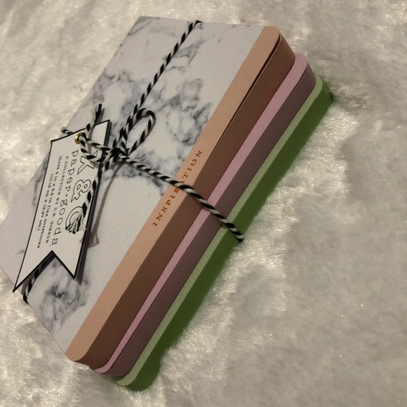 X & O Paper Goods - 3 4x5.6 in. Flex notebooks - Picture 3 of 4